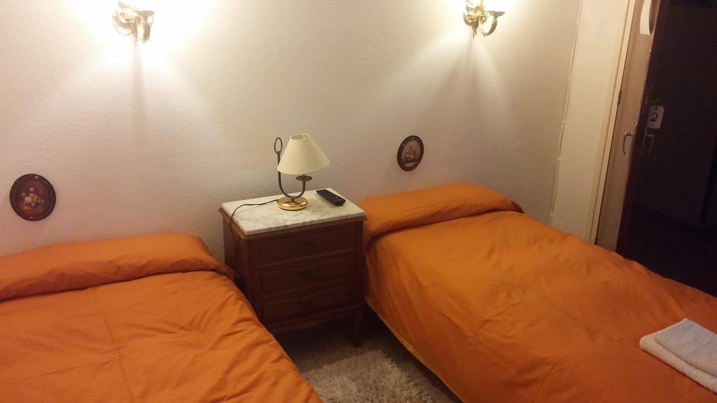 מלון פואנטה ויסגו Casa Exposito מראה חיצוני תמונה